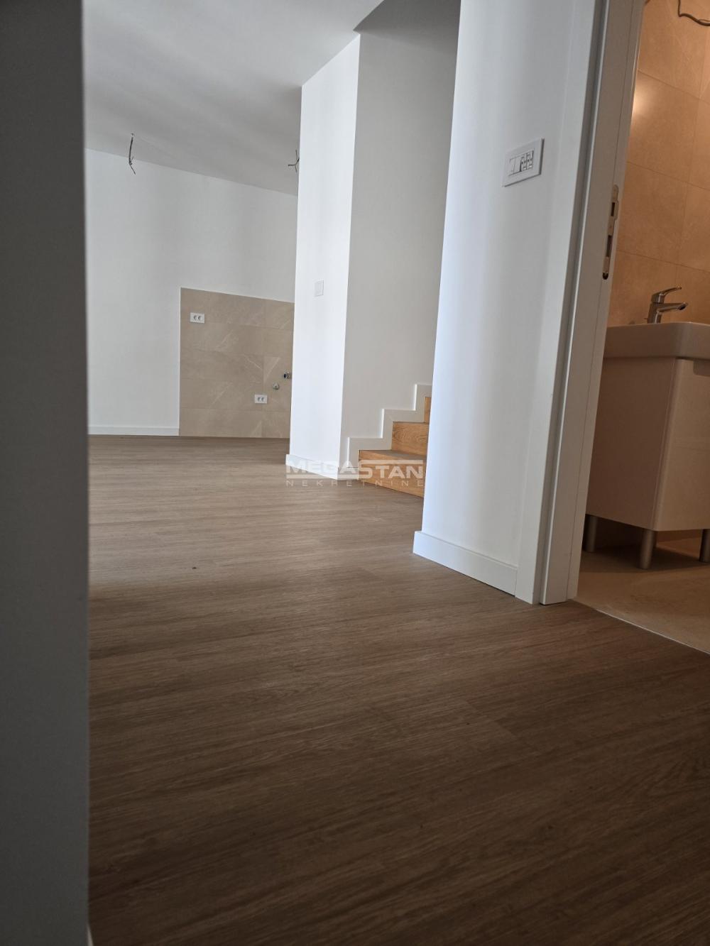 108098529-4-20260316102357-1 Četvoroiposoban stan na prodaju, Šumice, Beograd, 162m², 518.400 €