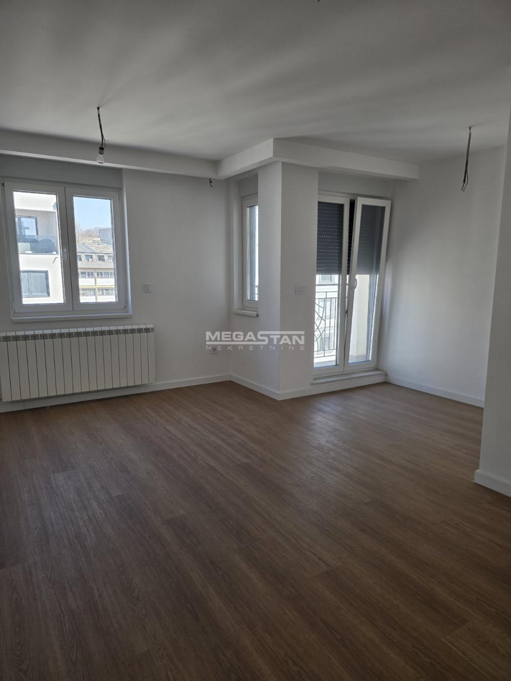 108098529-8-20260316102359-1 Četvoroiposoban stan na prodaju, Šumice, Beograd, 162m², 518.400 €