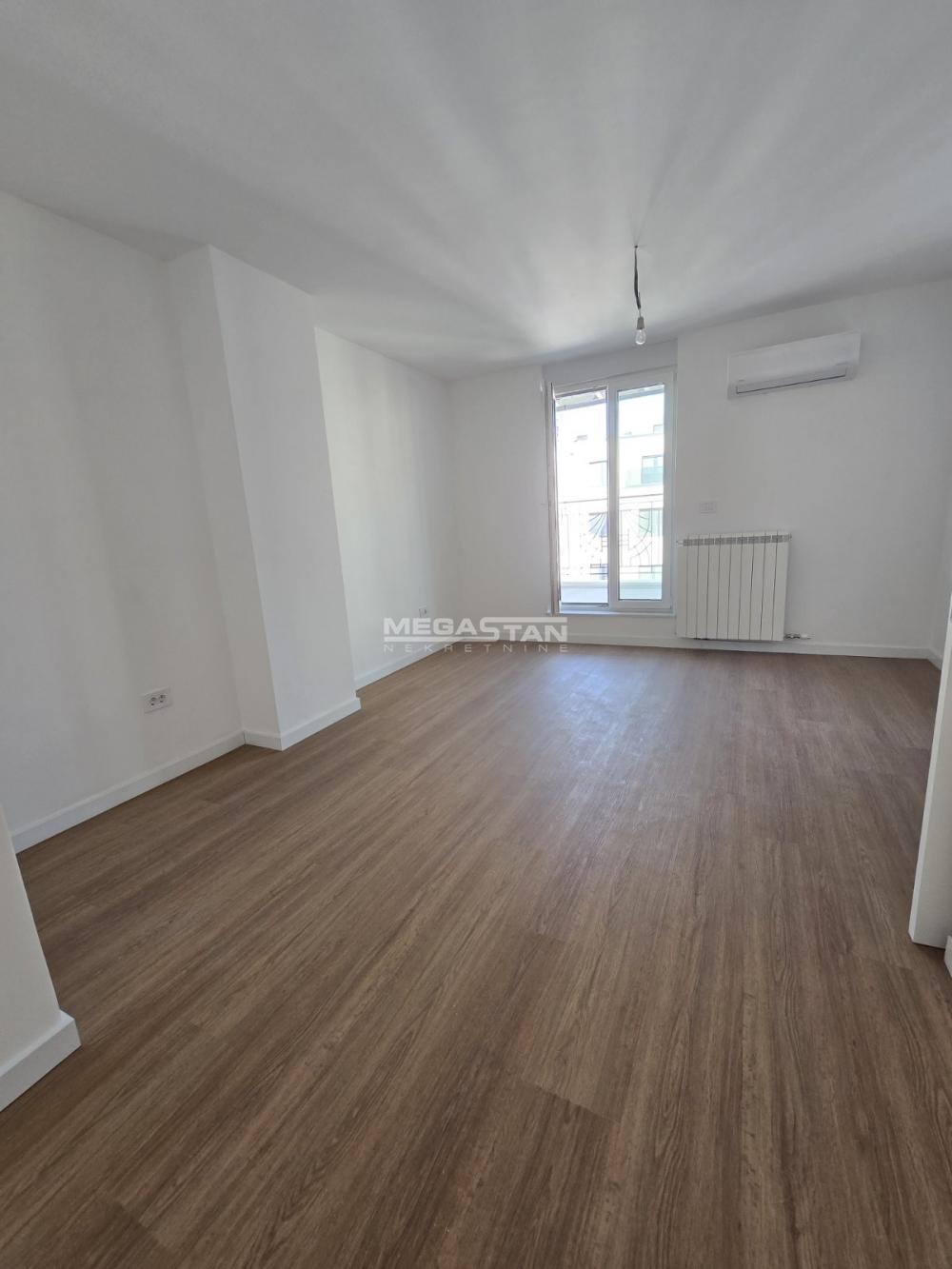 108098529-9-20260316102359-1 Četvoroiposoban stan na prodaju, Šumice, Beograd, 162m², 518.400 €