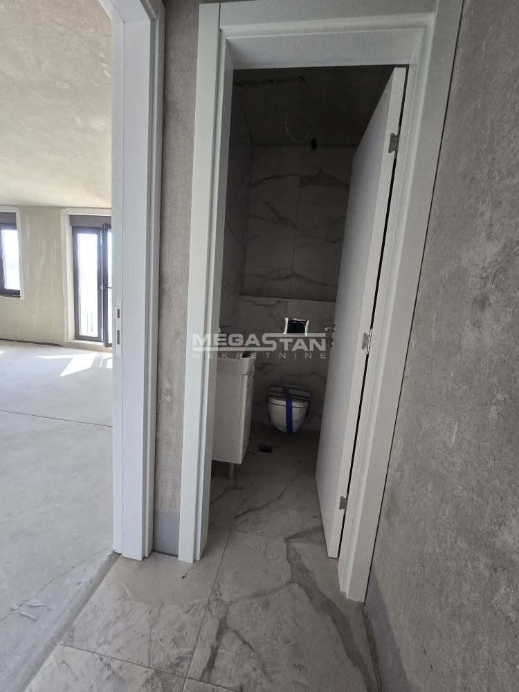 108098530-5-20260313162806 Lokal za izdavanje, Šumice, Beograd, 245m², 3.500 €/mes