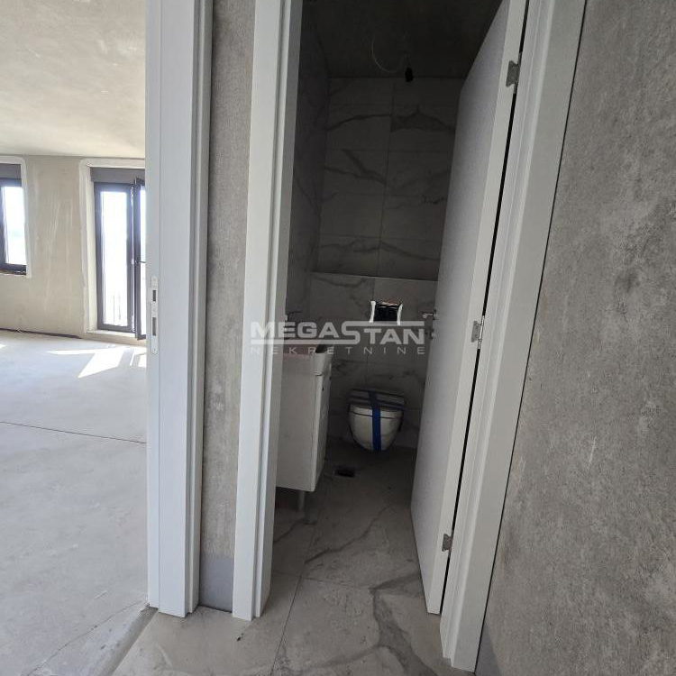 Lokal za izdavanje, Šumice, Beograd, 245m², 3.500 €/mes