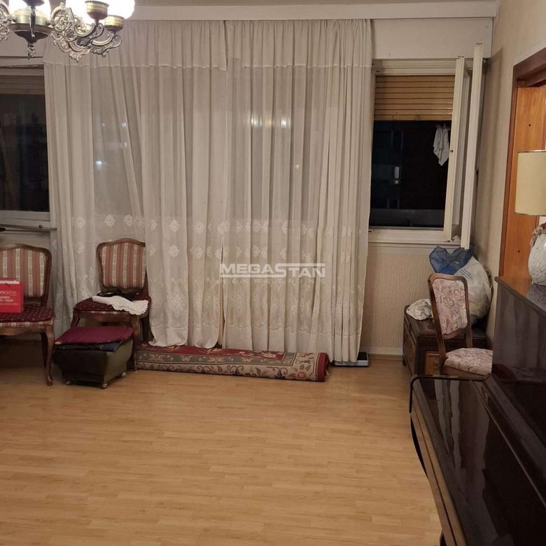 Troiposoban stan na prodaju, Blok 70, Beograd, 95m², 305.000 €