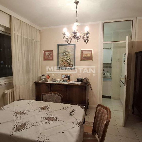 Troiposoban stan na prodaju, Blok 70, Beograd, 95m², 305.000 €