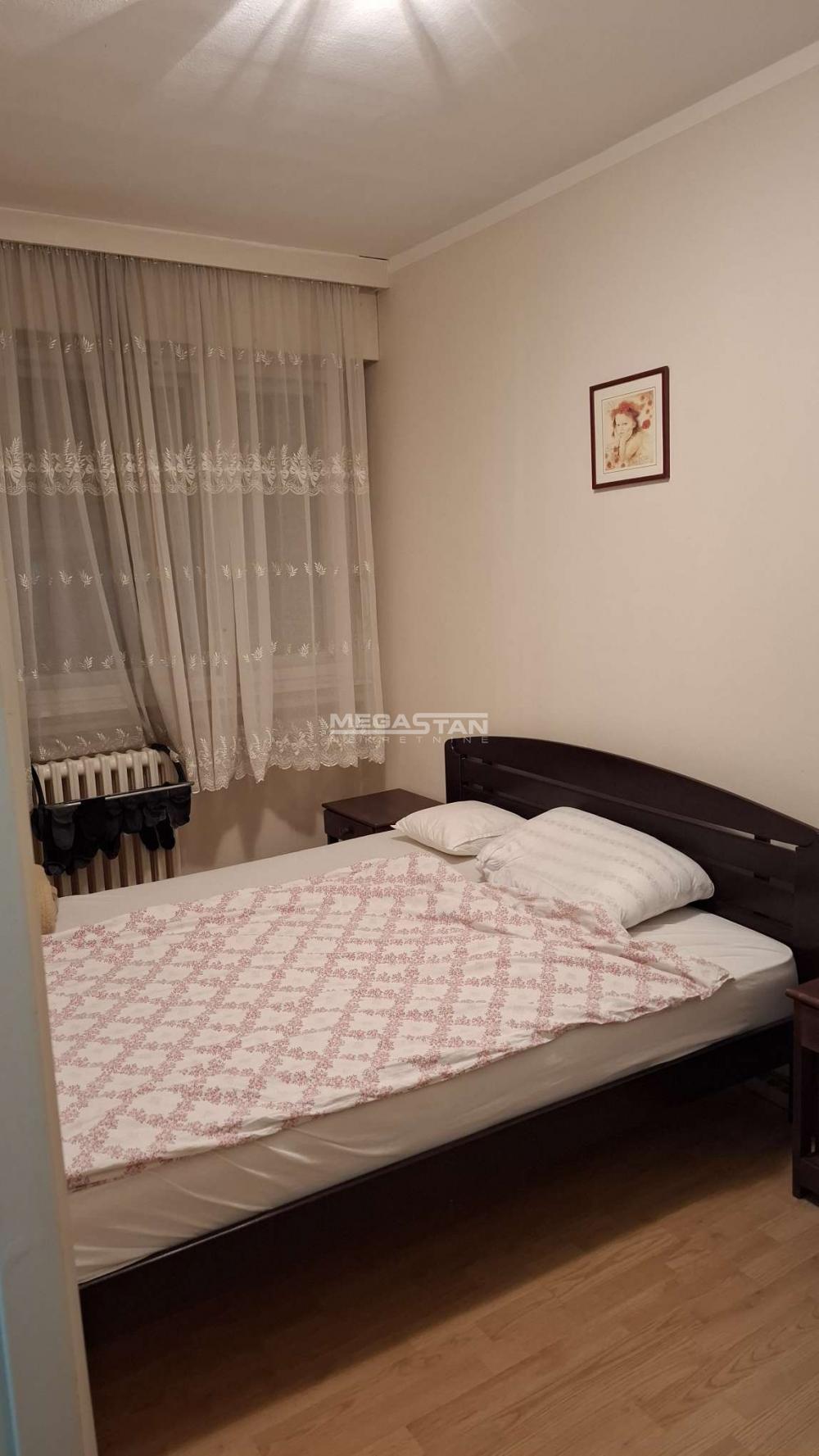 Troiposoban stan na prodaju, Blok 70, Beograd, 95m², 305.000 €