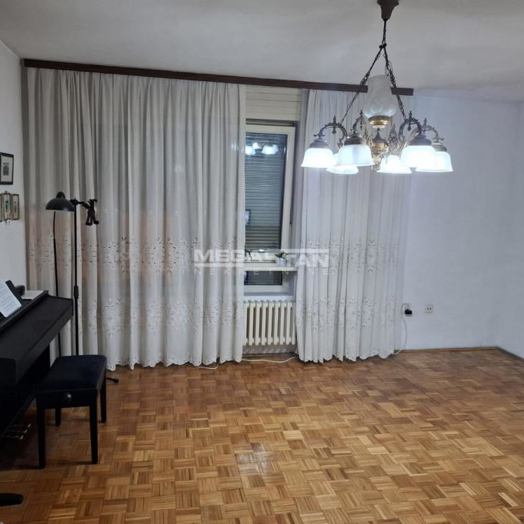 Dvoiposoban stan na prodaju, Karađorđev Park, Beograd, 73m², 299.000 €