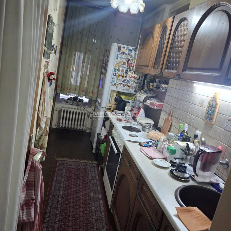 Dvoiposoban stan na prodaju, Karađorđev Park, Beograd, 73m², 299.000 €