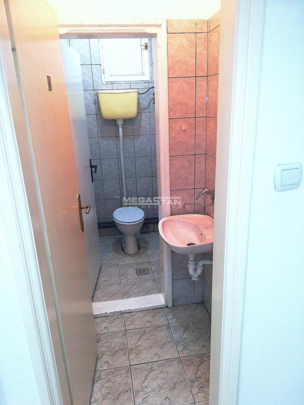 Lokal za izdavanje, Centar, Beograd, 131m², 800 €/mes