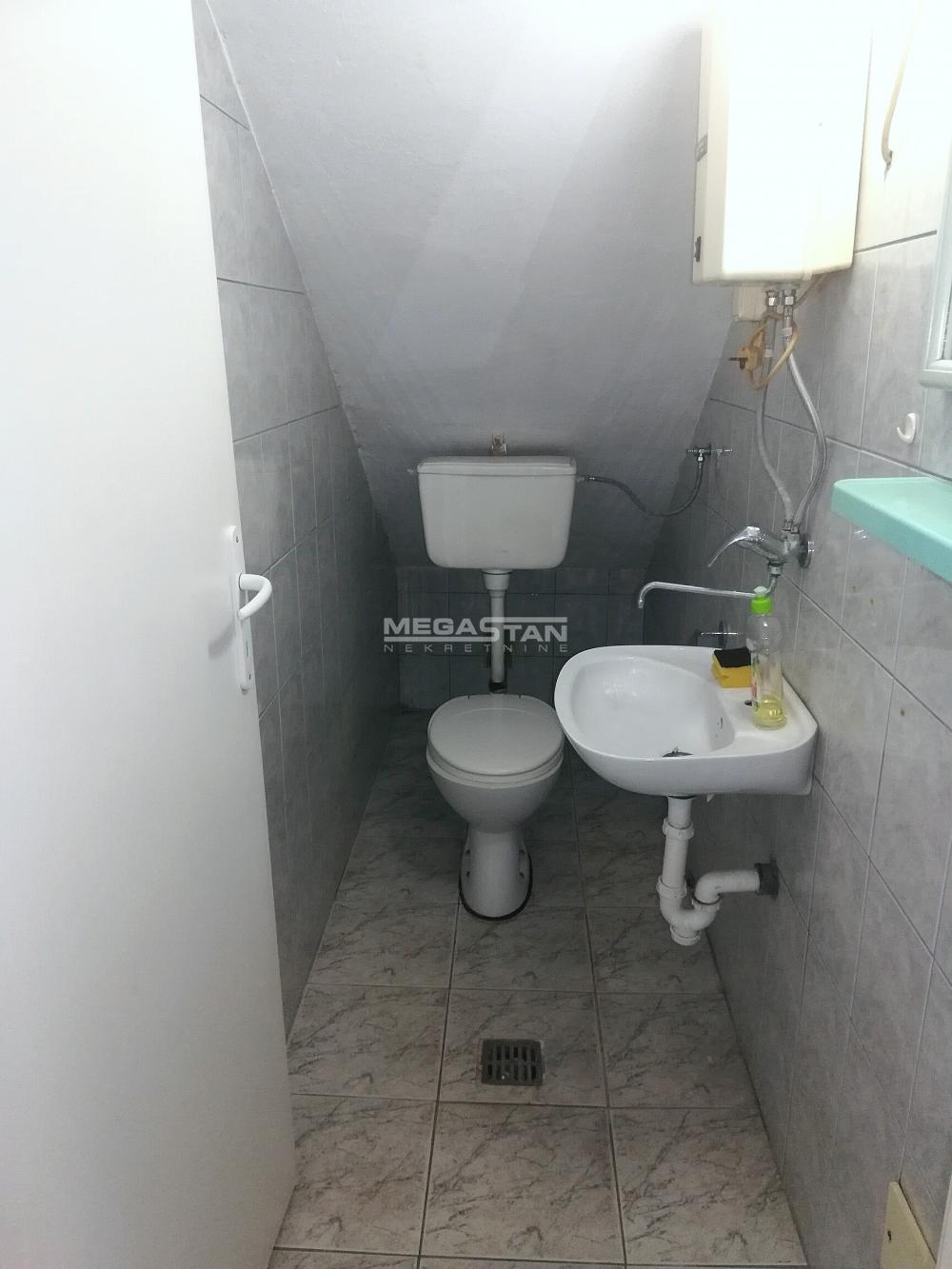 Lokal za izdavanje, Centar, Beograd, 131m², 800 €/mes
