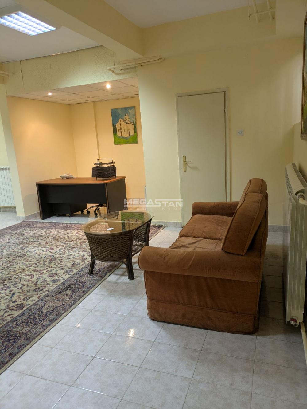 Lokal za izdavanje, Dorćol, Beograd, 84m², Suteren, 700 €/mes
