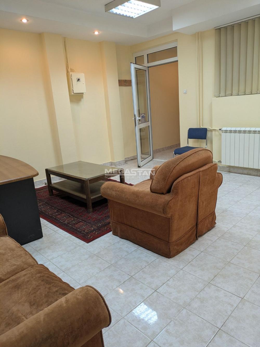 Lokal za izdavanje, Dorćol, Beograd, 84m², Suteren, 700 €/mes