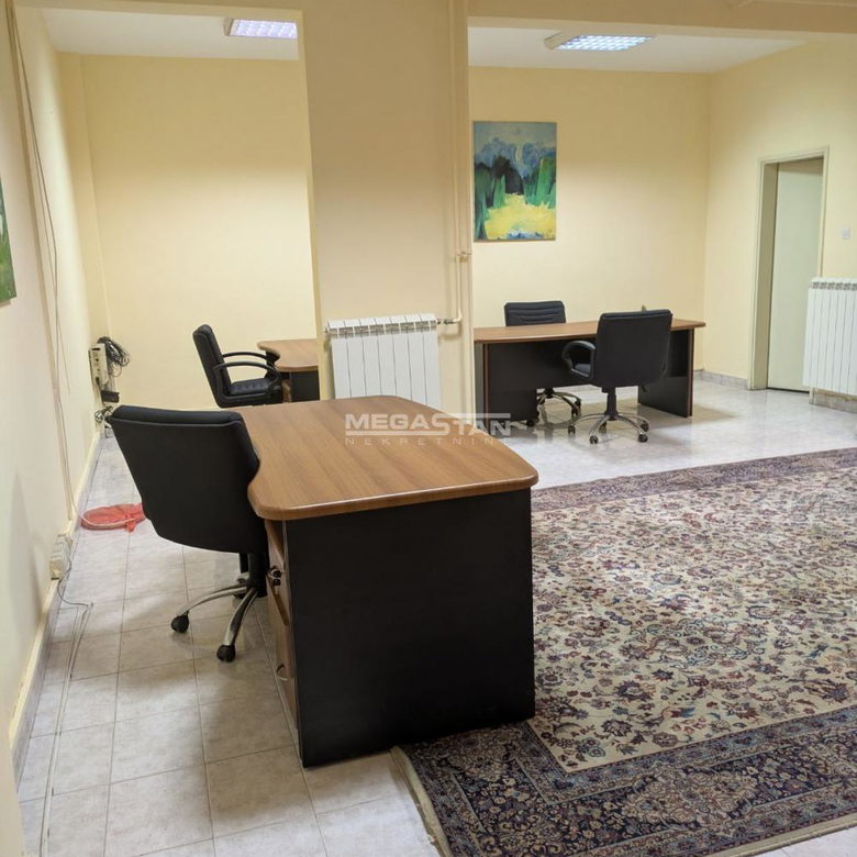Lokal za izdavanje, Dorćol, Beograd, 84m², Suteren, 700 €/mes