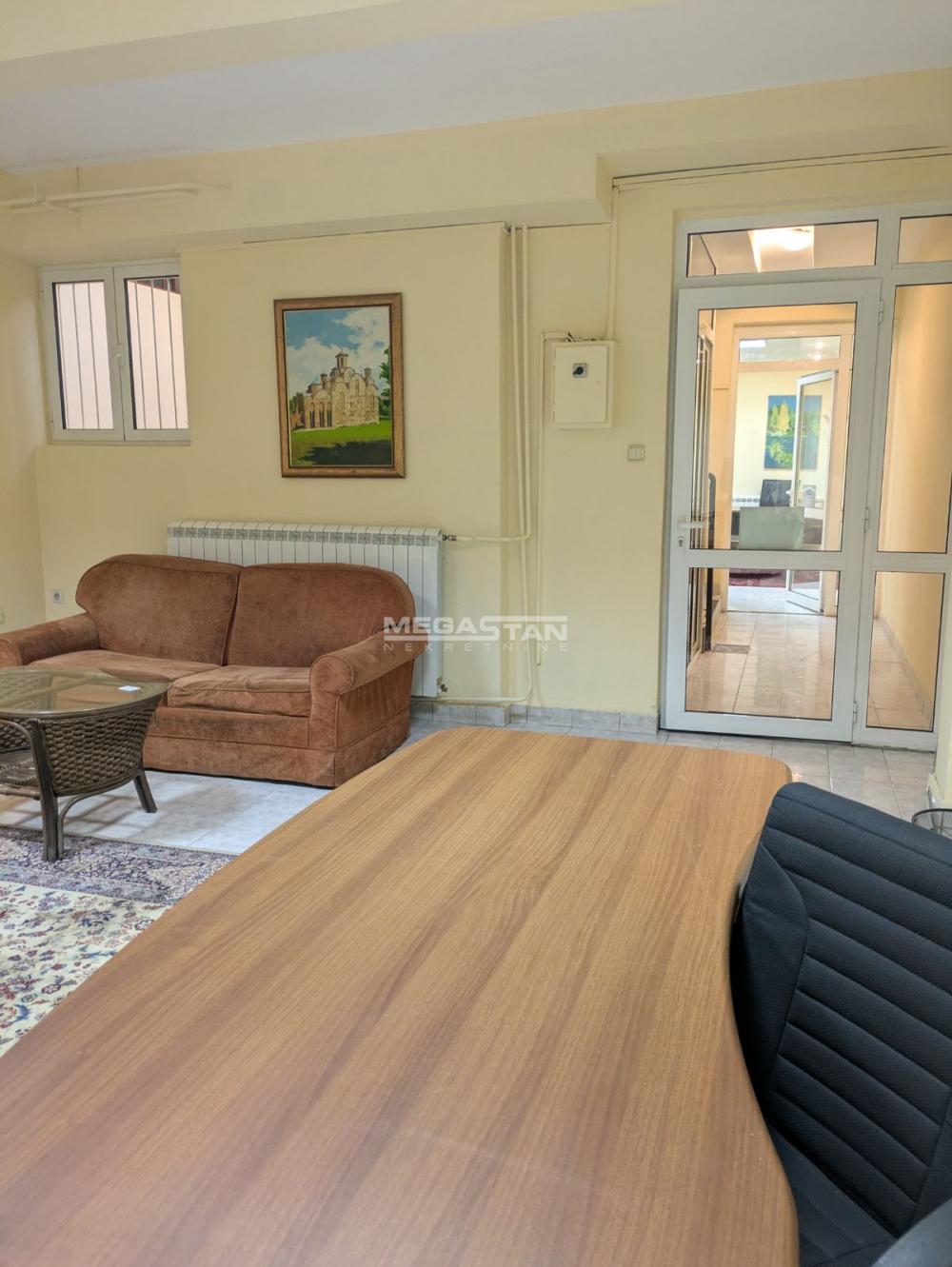 Lokal za izdavanje, Dorćol, Beograd, 84m², Suteren, 700 €/mes