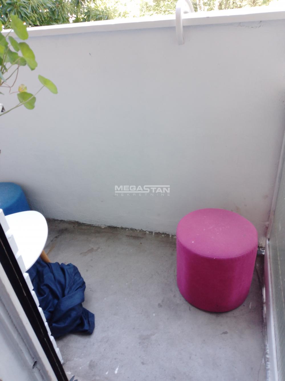 Trosoban stan na prodaju, Miljakovac, Beograd, 55m², 173.000 €