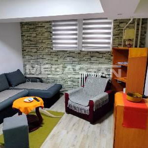 Trosoban stan na prodaju, Kanarevo Brdo, Beograd, 53m², 120.000 €