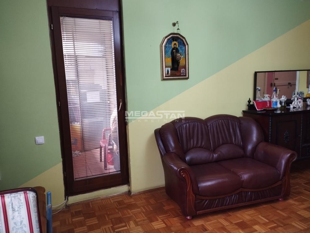 Dvosoban stan na prodaju, Bežanijska Kosa 3, Beograd, 74m², 187.000 €