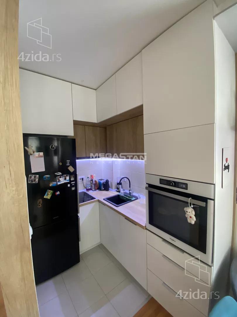 Dvoiposoban stan na prodaju, Mirijevo, Beograd, 50m², 155.000 €