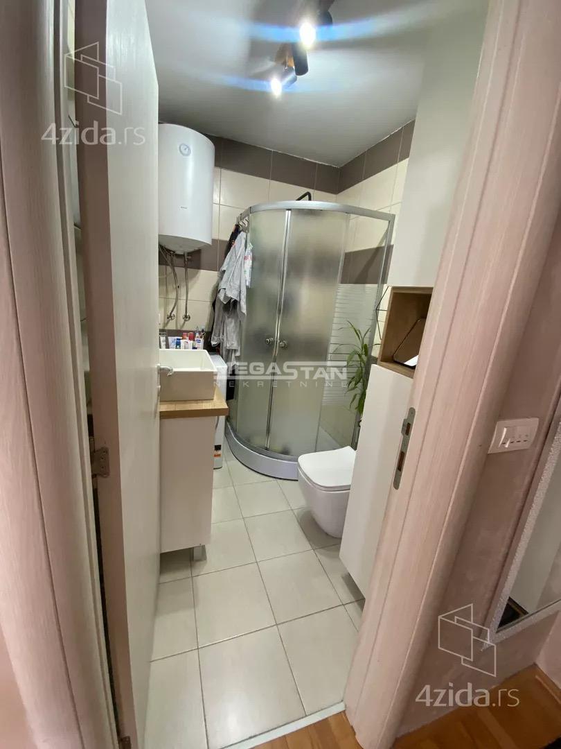 Dvoiposoban stan na prodaju, Mirijevo, Beograd, 50m², 155.000 €