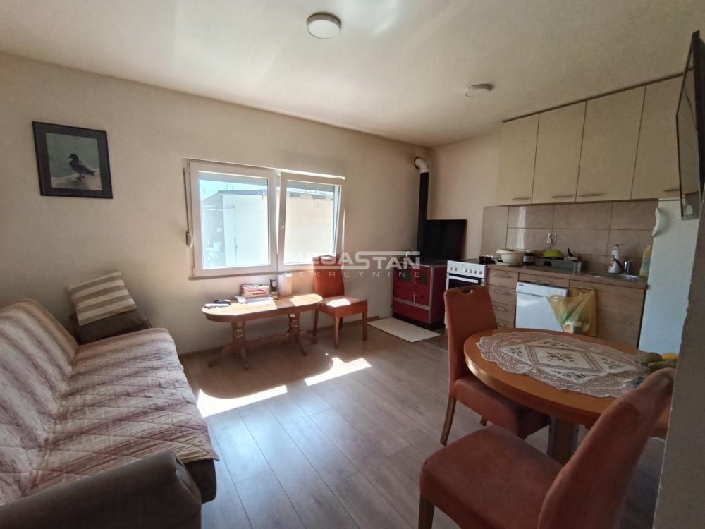 108099053-7-20260427150200 Kuća na prodaju, Boljevci, Beograd, 70m², Prizemlje, 160.000 €