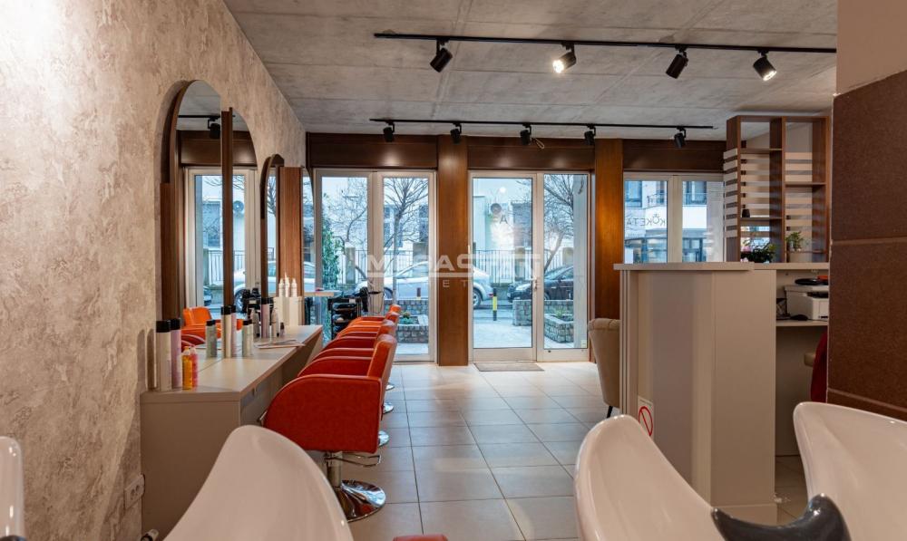 108099310-2-20260526113846 Lokal na prodaju, Čubura, Beograd, 140m², 530.000 €
