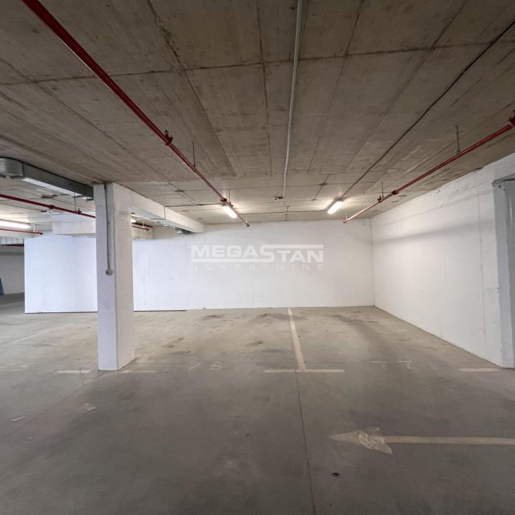 Garaža na prodaju, Bežanijska Kosa 3, Beograd, 13m², 28.000 €