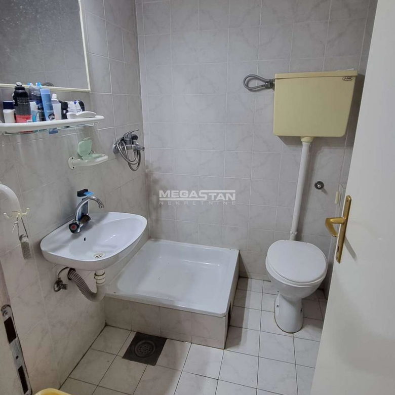 Dvosoban stan na prodaju, Banovo Brdo, Beograd, 38m², 109.000 €