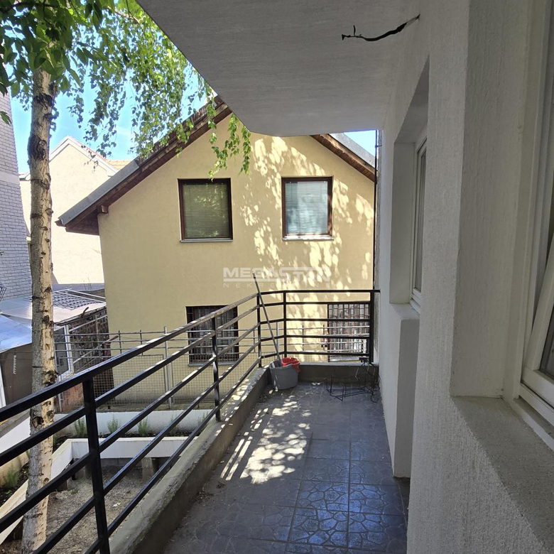 Stan Izdavanje Beograd Žarkovo 59 m2