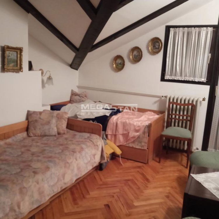 Četvorosoban stan na prodaju, Miljakovac, Beograd, 103m², 215.000 €