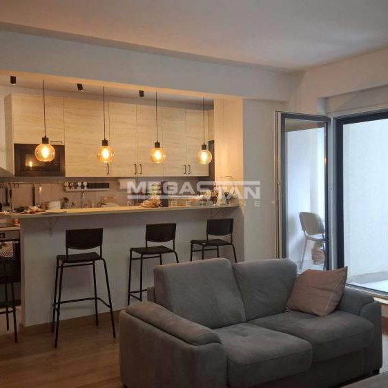 Troiposoban stan na prodaju, Tošin Bunar, Beograd, 97m², 395.000 €