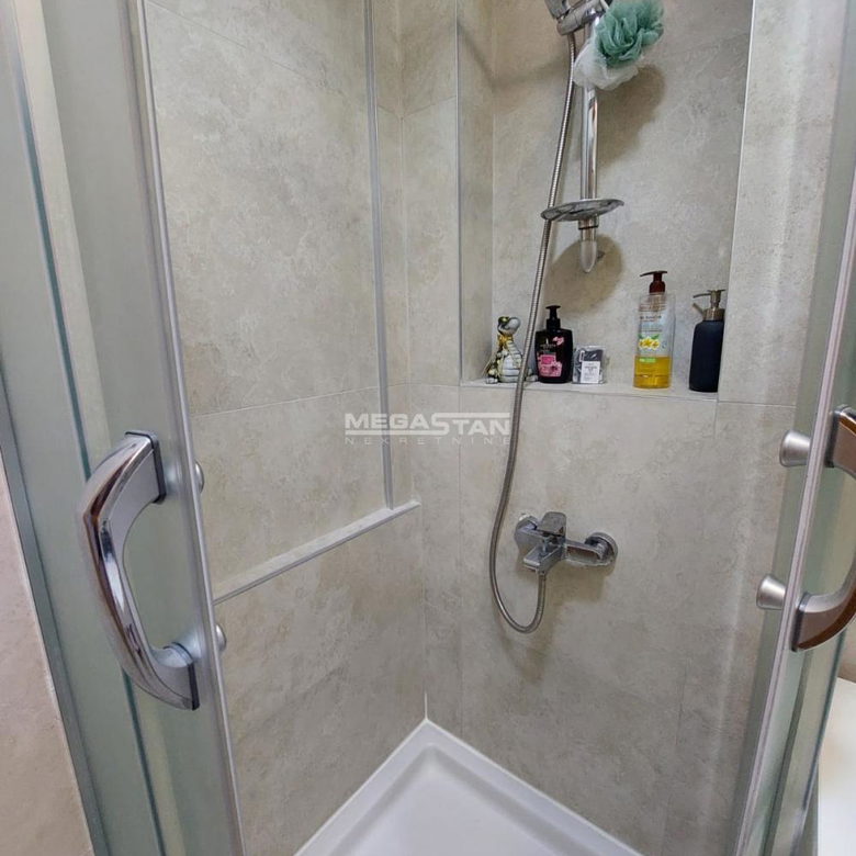 Stan Prodaja Beograd Centar (Vračar) 96 m2