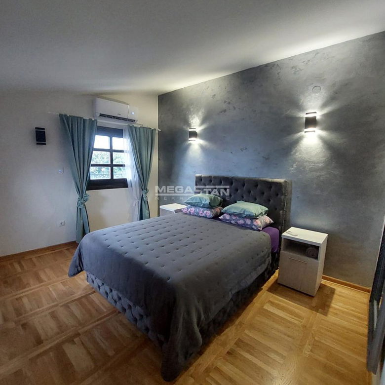 Stan Prodaja Beograd Centar (Vračar) 96 m2