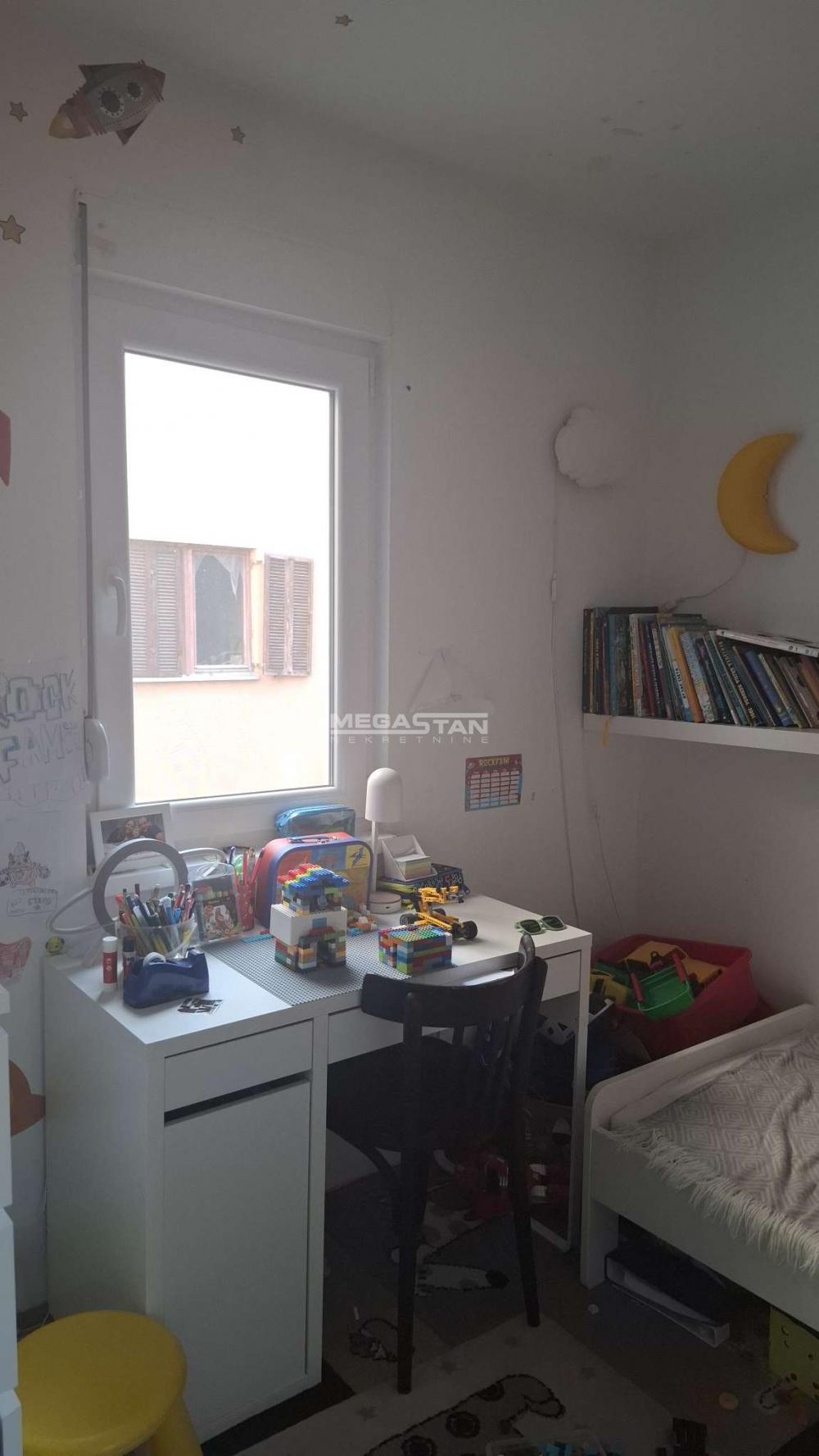 Stan Prodaja Beograd Bežanijska Kosa 2 71 m2
