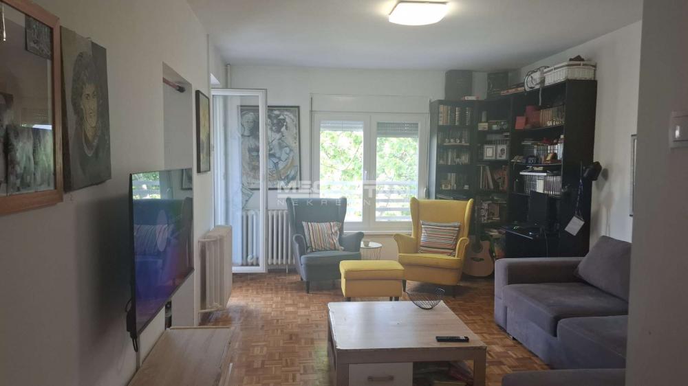 Stan Prodaja Beograd Bežanijska Kosa 2 71 m2
