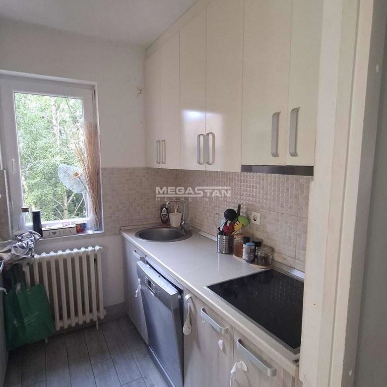 Stan Prodaja Beograd Bežanijska Kosa 2 71 m2