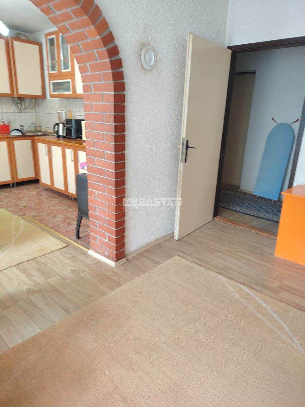 Kuća na prodaju, Granice, Beograd, 111m², 215.000 €