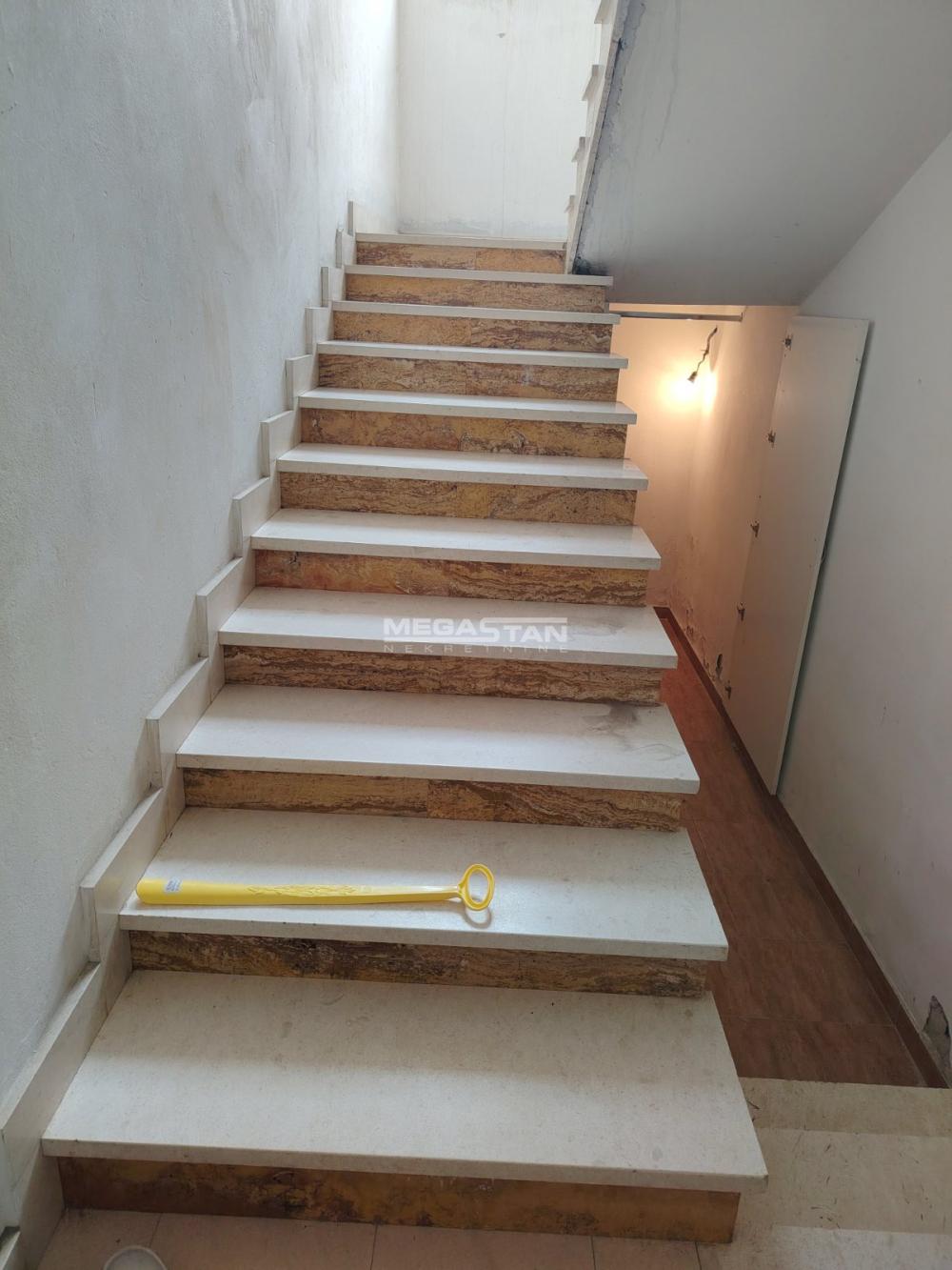 Kuća na prodaju, Granice, Beograd, 111m², 215.000 €