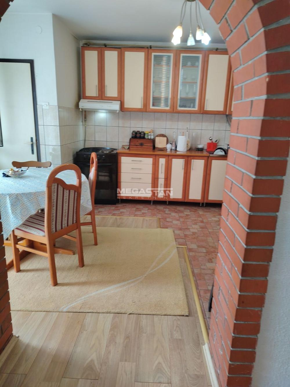 Kuća na prodaju, Granice, Beograd, 111m², 215.000 €