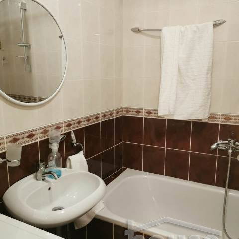Dvosoban stan za izdavanje, Grbavica, Novi Sad, 46m², 450 €/mes
