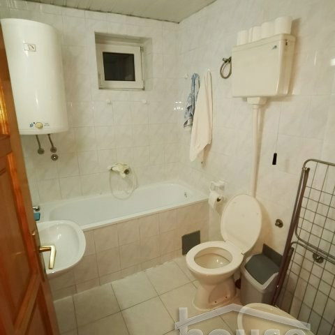 Četvorosoban stan na prodaju, Podbara, Novi Sad, 95m², 259.000 €