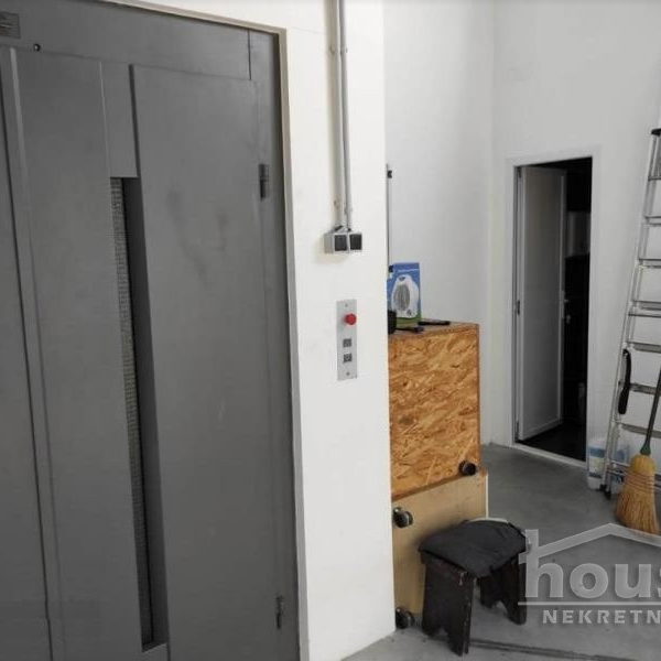 Lokal Prodaja Novi Sad  1800 m2