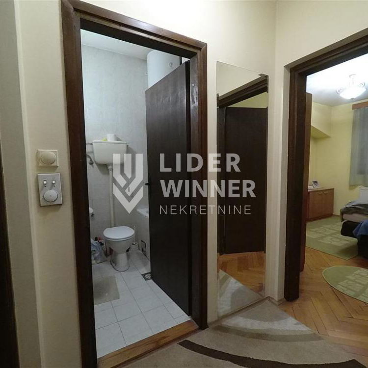 Trosoban stan na prodaju, Stari Košutnjak, Beograd, 61m², 150.000 €