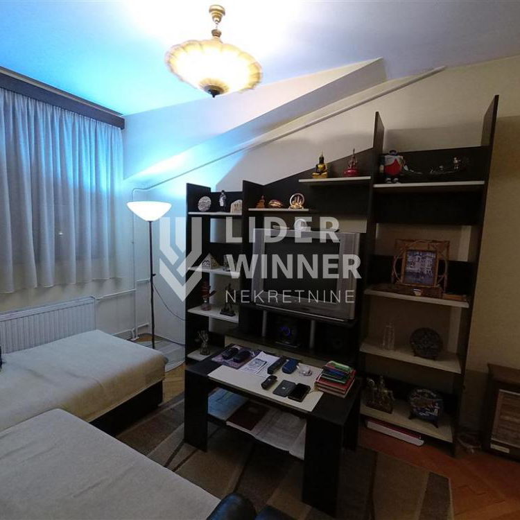 Trosoban stan na prodaju, Stari Košutnjak, Beograd, 61m², 150.000 €