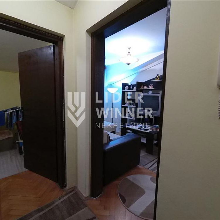 Trosoban stan na prodaju, Stari Košutnjak, Beograd, 61m², 150.000 €