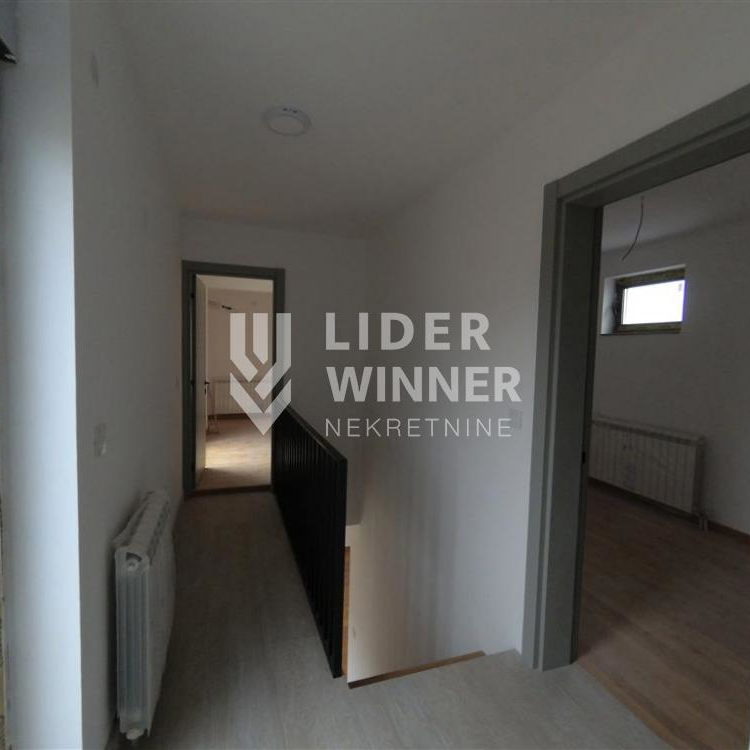 Petosoban stan na prodaju, Autokomanda, Beograd, 134m², 383.000 €
