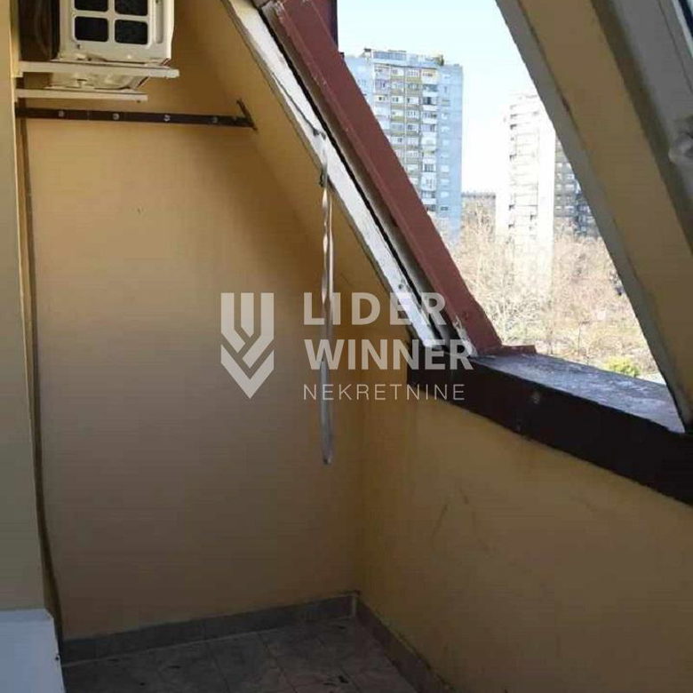 Četvoroiposoban stan na prodaju, Retenzija, Beograd, 102m², 300.000 €