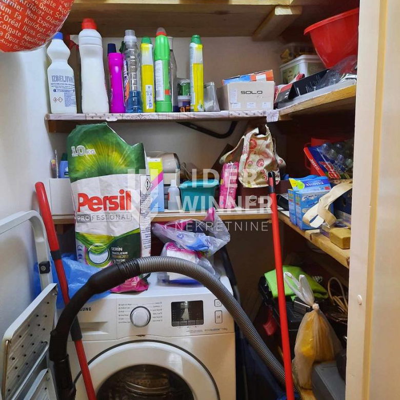 Četvoroiposoban stan na prodaju, Retenzija, Beograd, 102m², 300.000 €