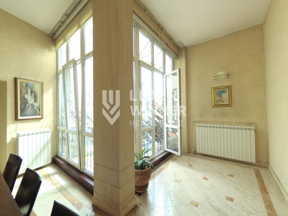 Četvorosoban stan na prodaju, Hram Svetog Save, Beograd, 190m², 1.000.000 €