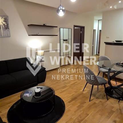 Stan Prodaja Beograd Dedinje 180 m2
