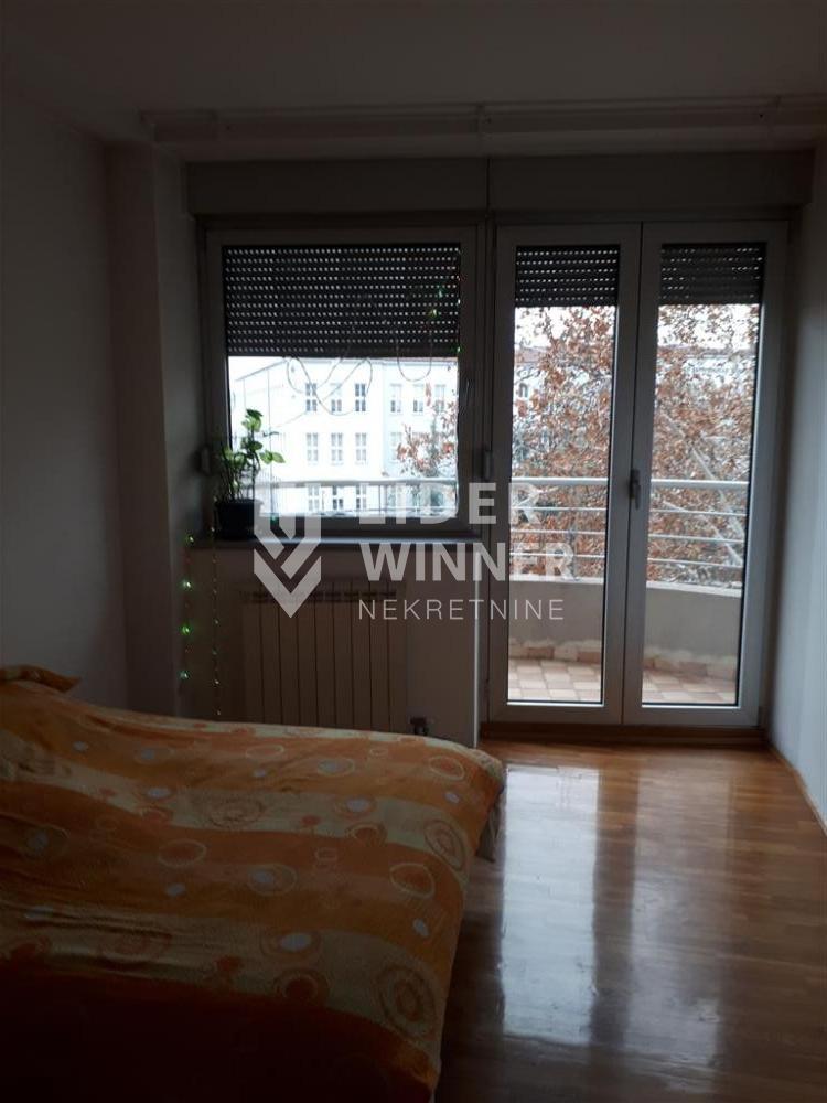 148119348-4-20241213132026 Trosoban stan na prodaju, Hram Svetog Save, Beograd, 80m², 319.000 €