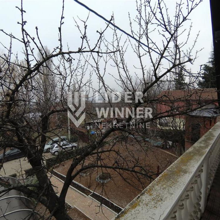 Kuća na prodaju, Zvezdarska Šuma, Beograd, 214m², 330.000 €