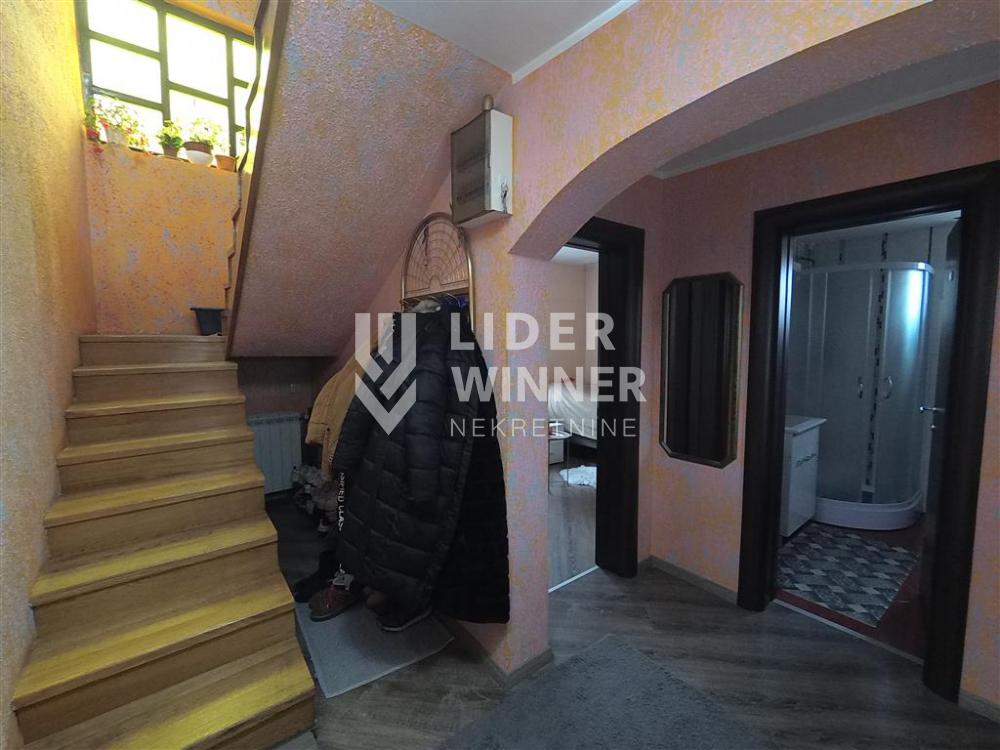 148119424-8-20250117153256 Kuća na prodaju, Zvezdarska Šuma, Beograd, 214m², 330.000 €
